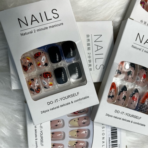 Halloween Press on Nail 5 Pack - Picture 10 of 11
